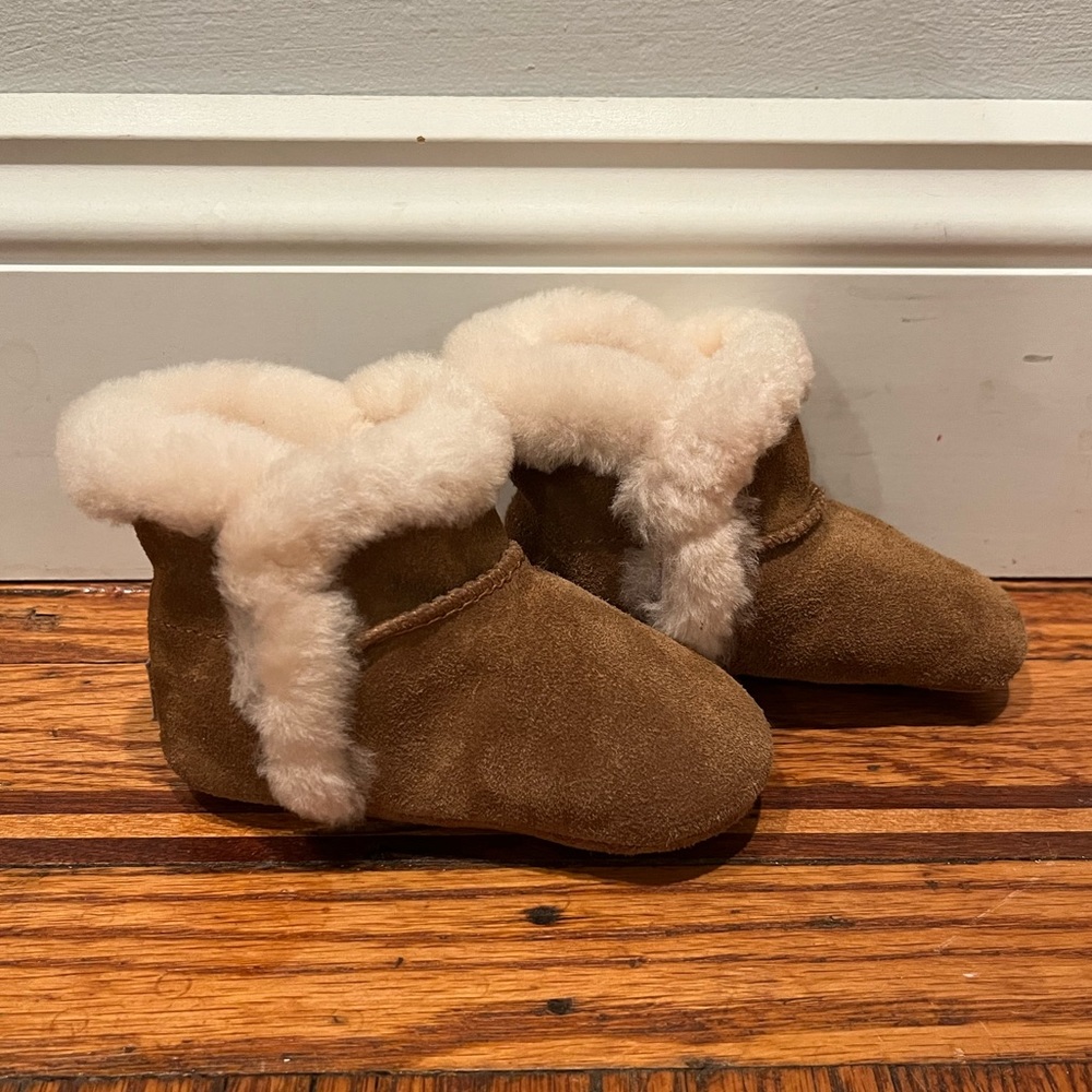 Ugg Boots for babies! 5” in length (size unknown)